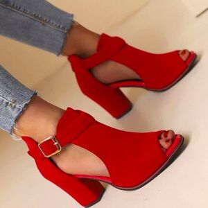 Shein Red Chunky Heeled Sandal Boots. Size 10. Perfect holiday shoes!